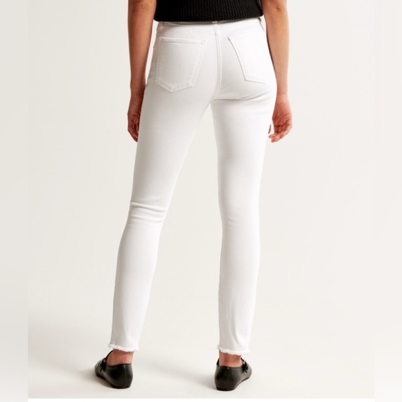 Abercrombie Curve Love Super Skinny Ankle High Rise Jeans - Picture 3 of 9